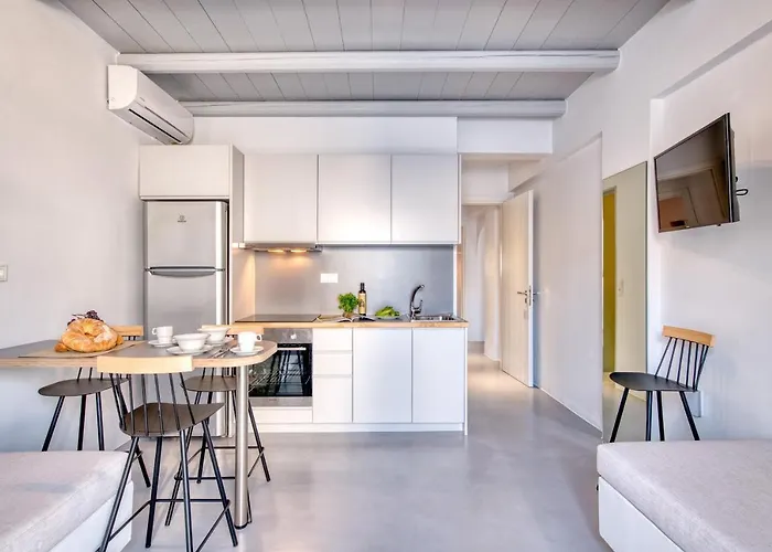 White Cliff Apartment