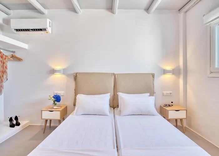 White Cliff * Naoussa