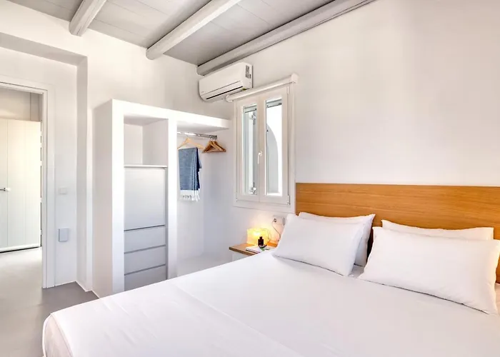 White Cliff Apartment Naoussa