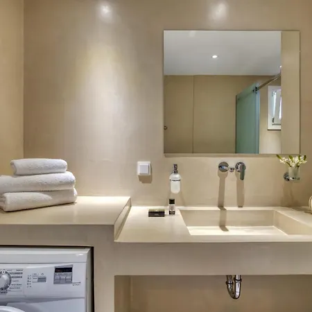 White Cliff Apartment Naousa (Paros)
